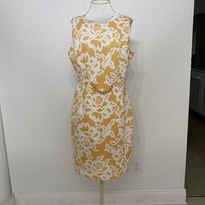 Kate and Lily Women's Cocktail Yellow floral dress Sz 10 0053